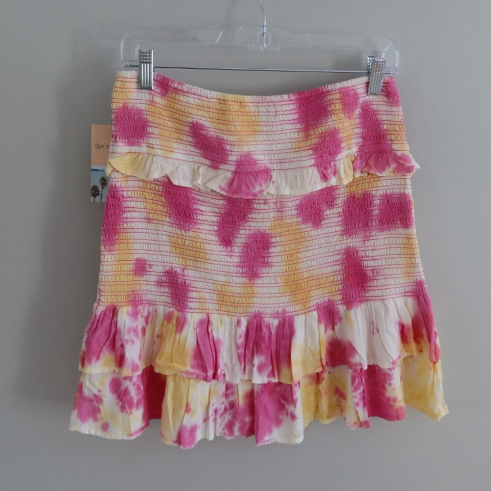 Crown & Ivy Pink and Yellow Tie-Dye Mini Skirt